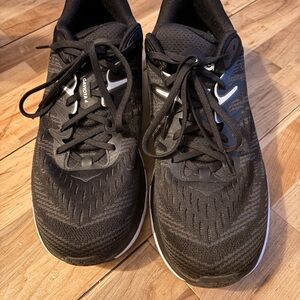 Men's Black Athletic Sneakers